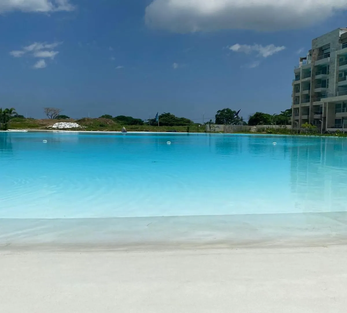 Vive El Encanto De Baia Kristal Vista Al Lago Apartment Cartagena